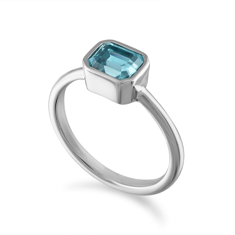 White Gold Blue Zircon Solitaire Ring