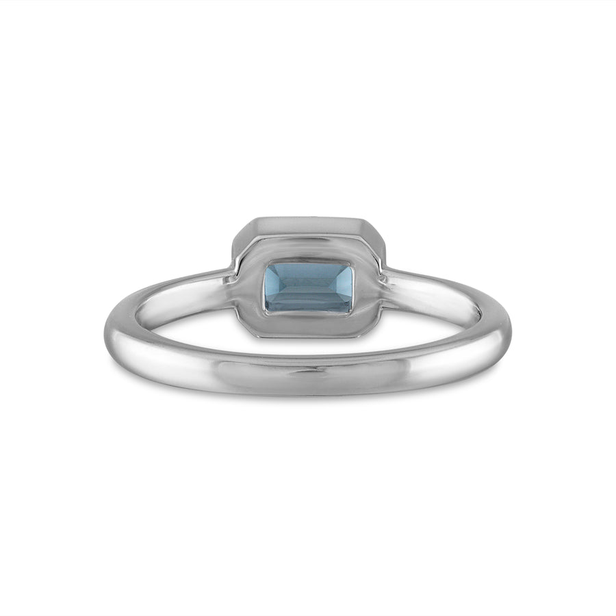 White Gold Gray Sapphire Solitaire Ring