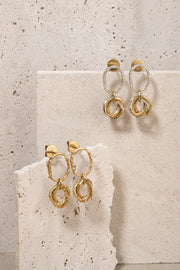 Teatro Gold Earrings with Pavé Diamonds