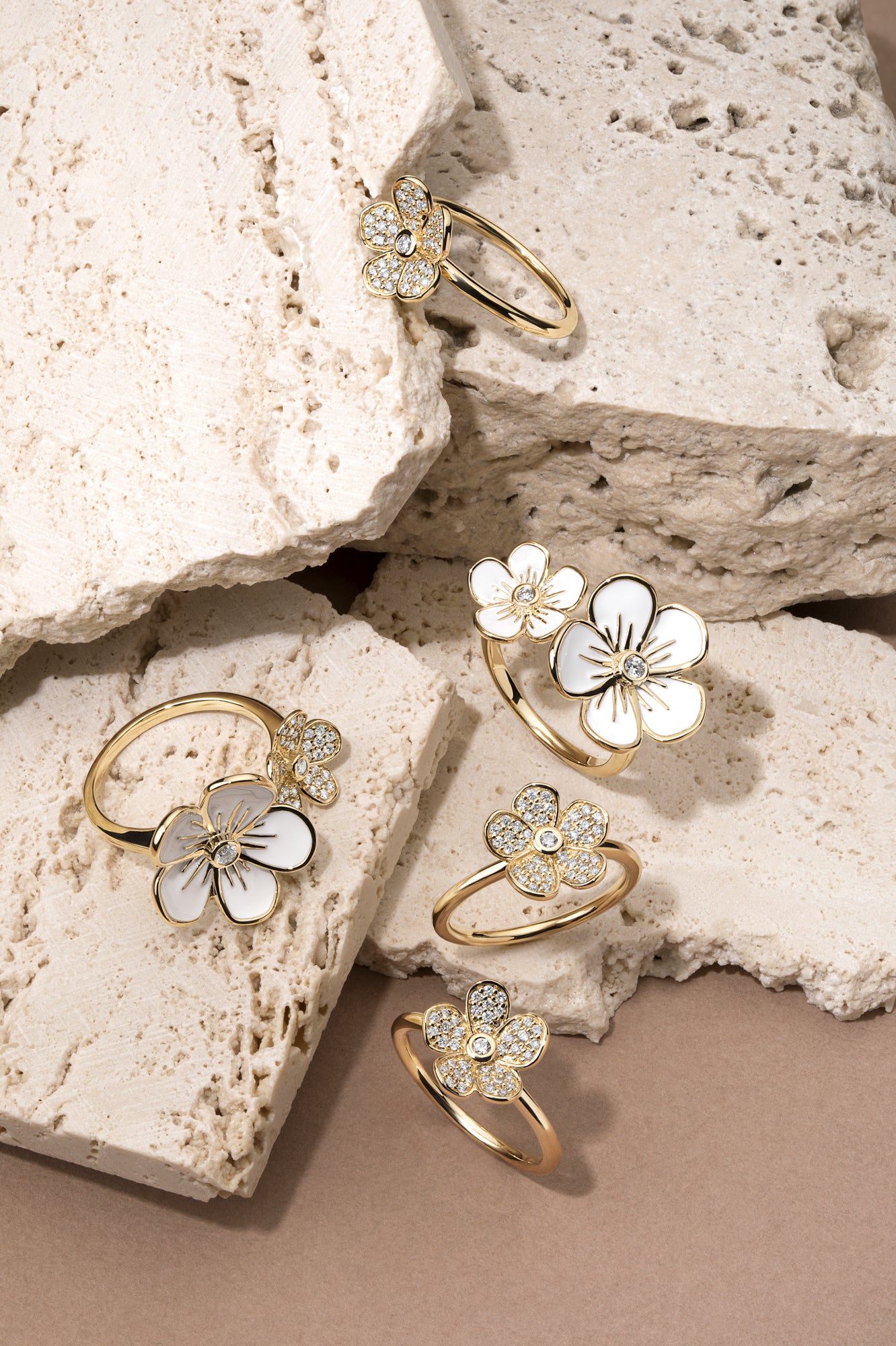 Double Florette Enamel Ring in White