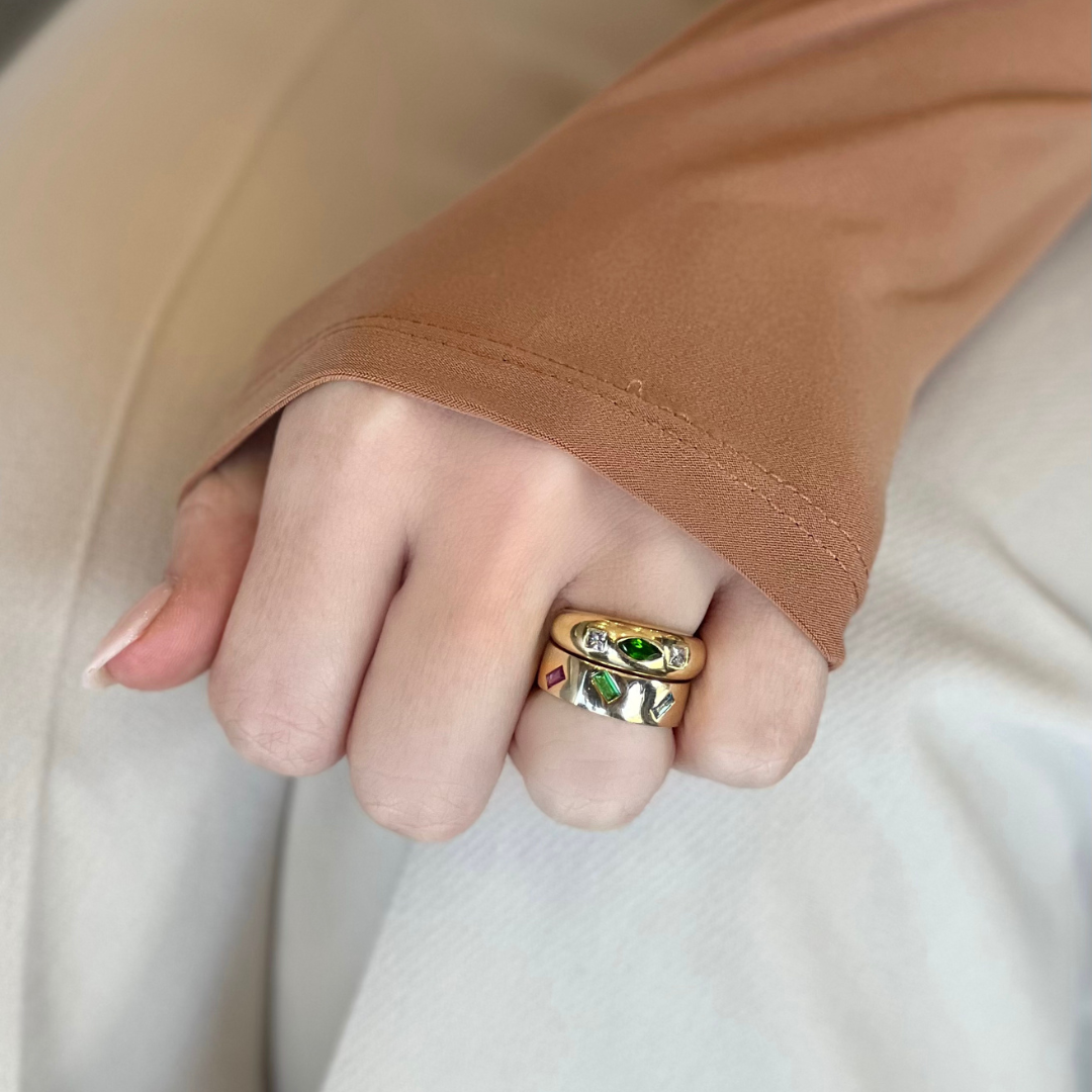 Gold Three Stone Dome Ring with Diamonds and Chrome Diopside